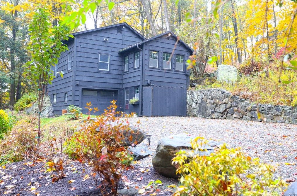 3 Oak Dr, Sherman, CT 06784