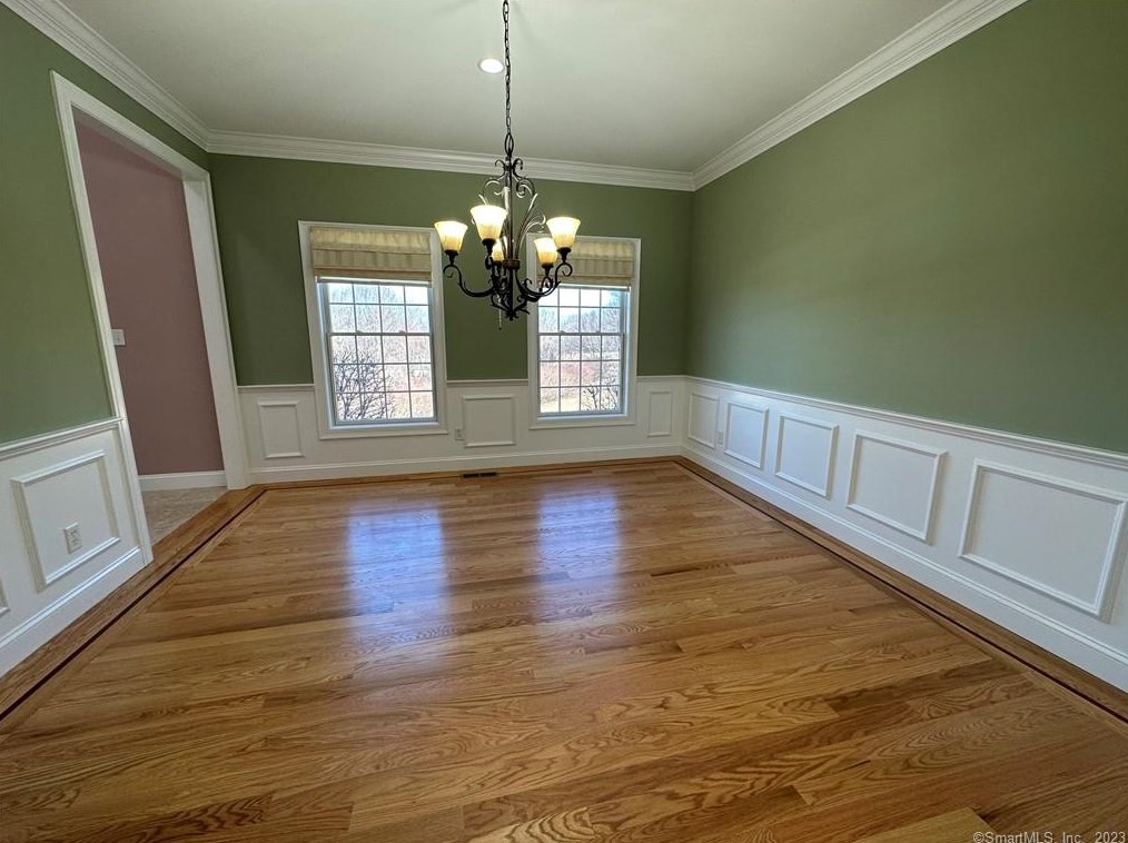 7 Yorkshire Way, Unionville CT  06013-1629 exterior