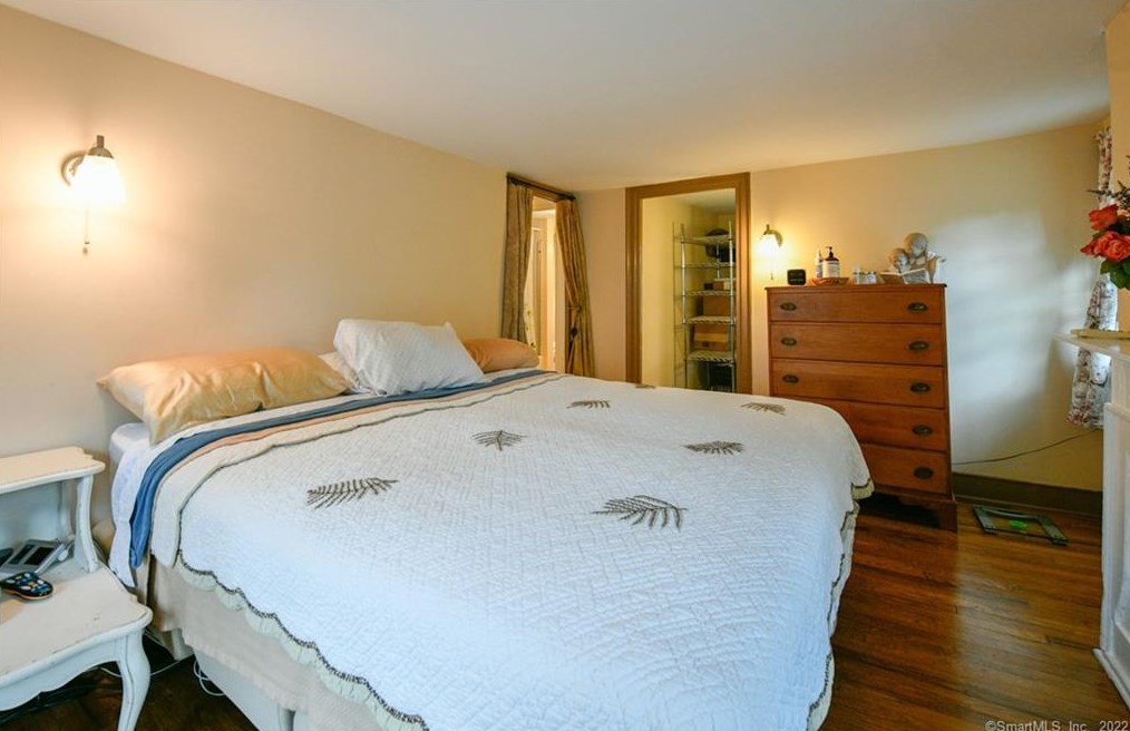 341 Main St, Winsted CT  06098-1675 exterior