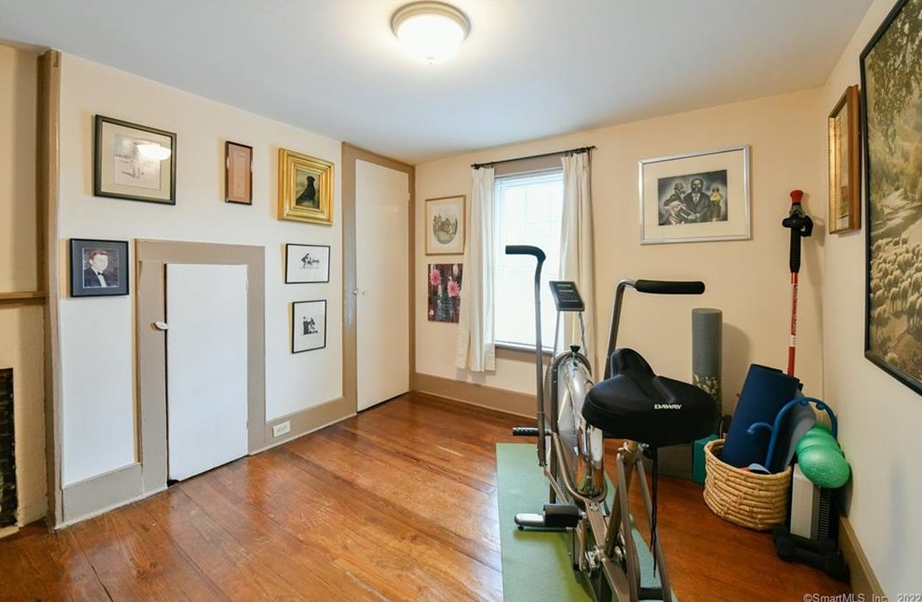 341 Main St, Winsted CT  06098-1675 exterior