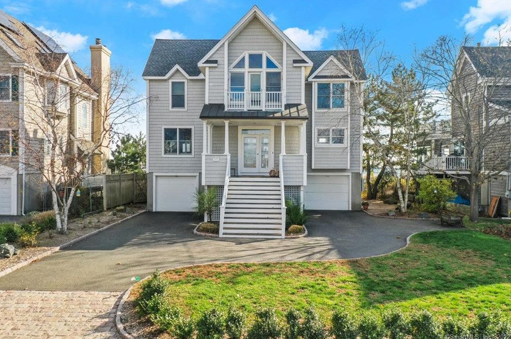 117 Milford Point Rd, Milford, CT 06460