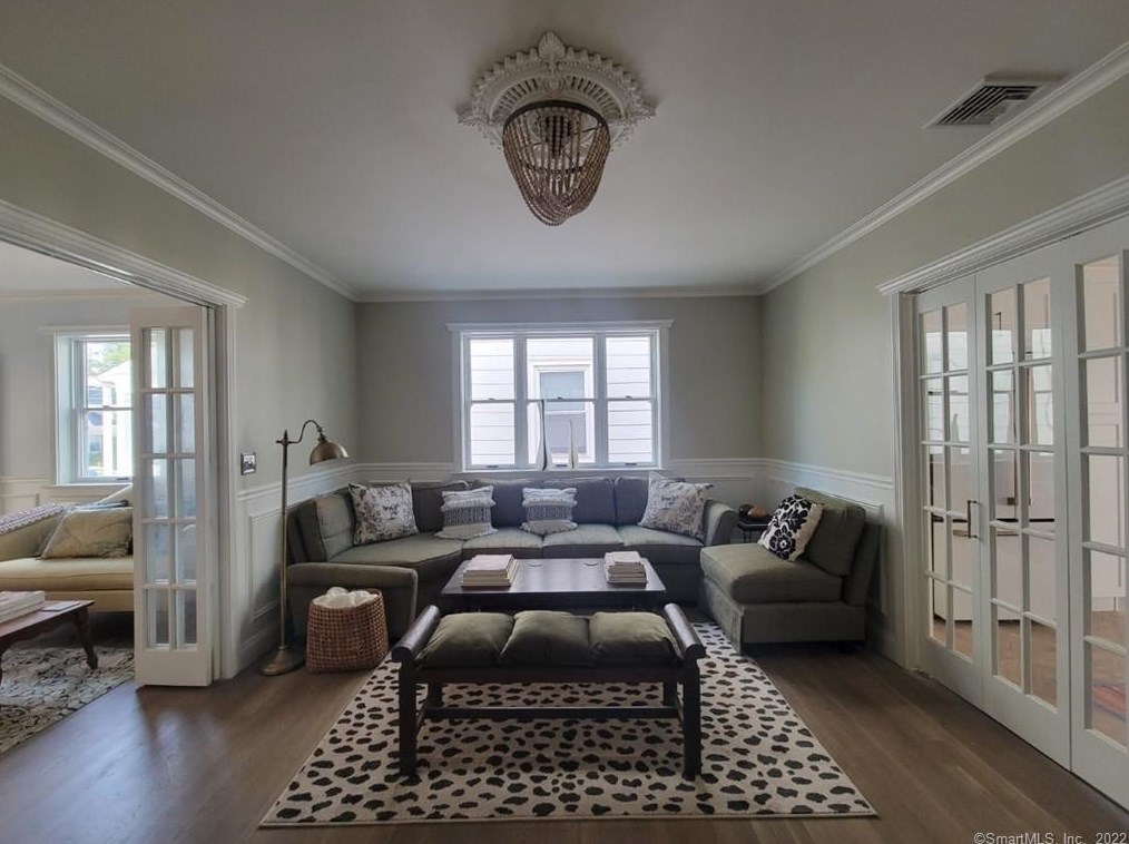 50 Prospect St, Greenwich, CT 06830