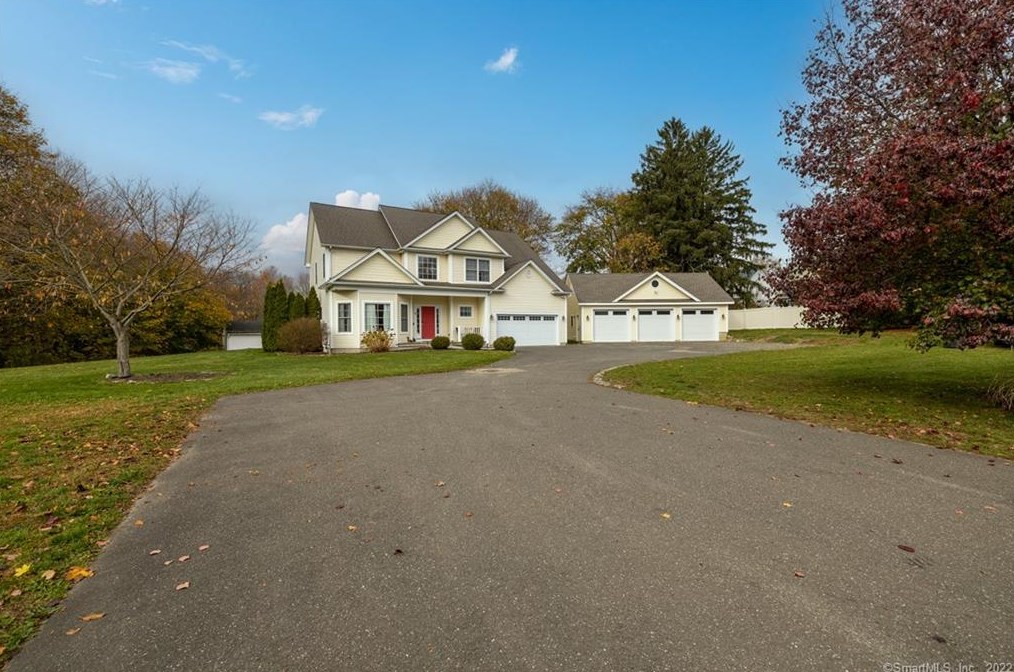 38 Golden Hill Rd, Danbury, CT 06811