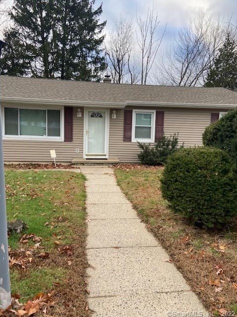 6 Gaywood Dr, Waterbury, CT 06705