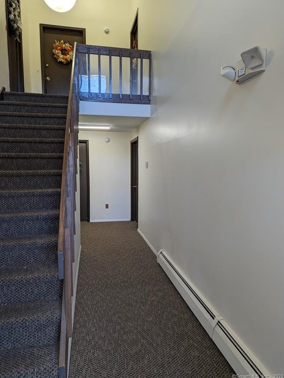 220 Main St #11c, New Hartford, CT 06057