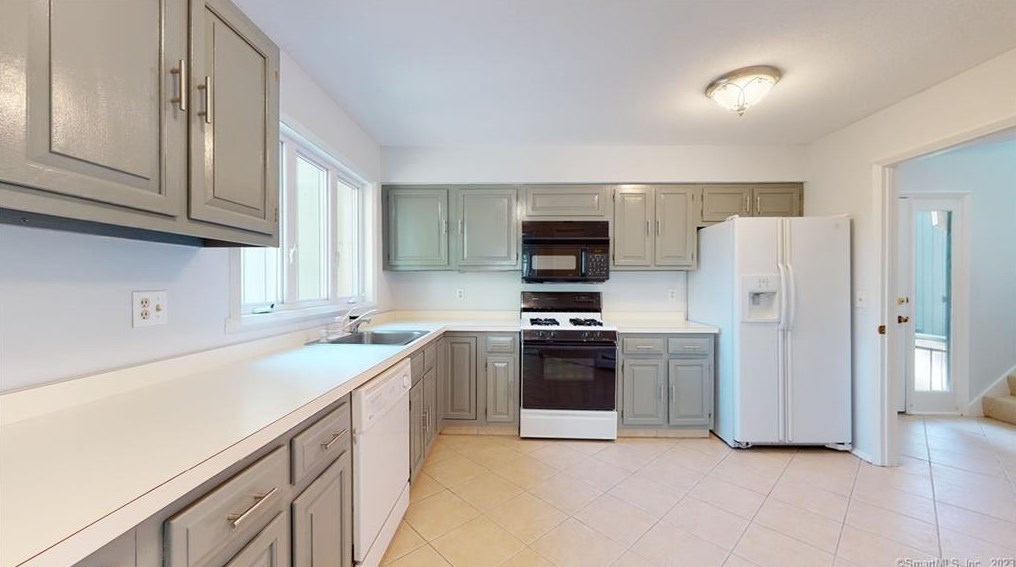4 Talcott Glen #g, Farmington, CT 06032