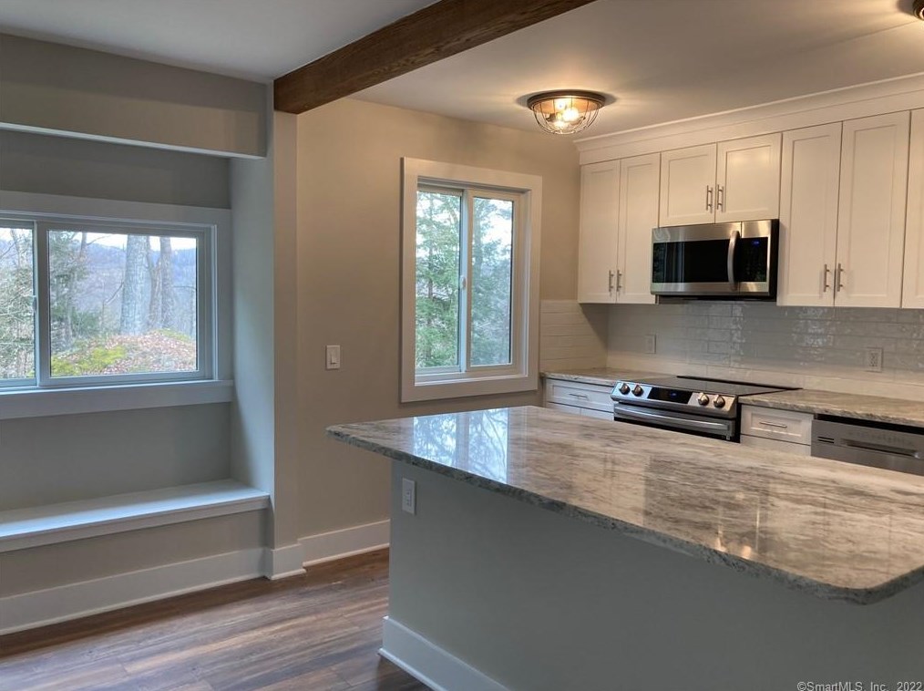 323 Heritage Vlg Unit C, Southbury, CT