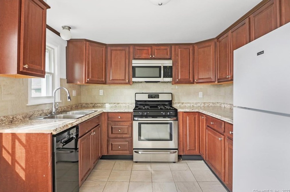 6 Goodrow St #1, Norwalk, CT 06855