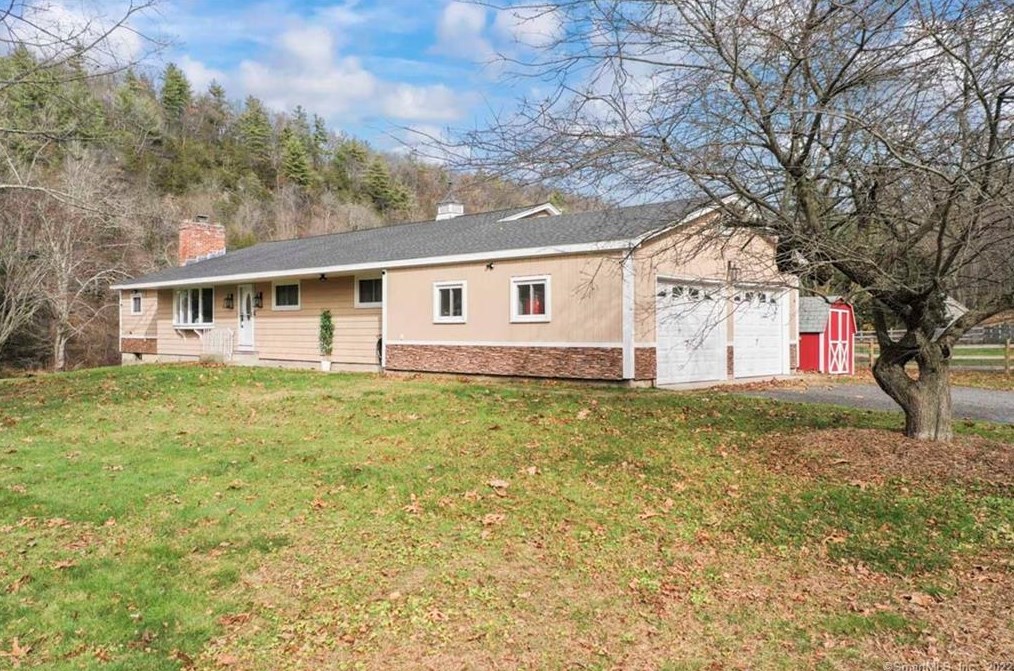 30 Notch Rd, Granby, CT 06035