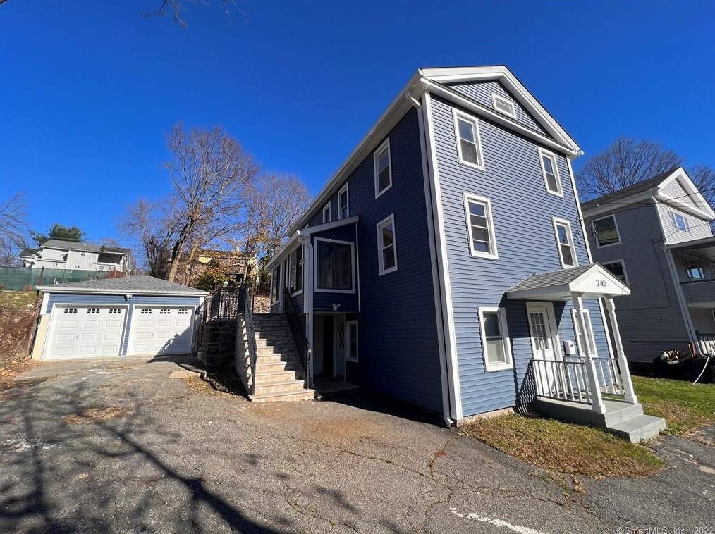 245 Rubber Ave, Union City, CT 06770