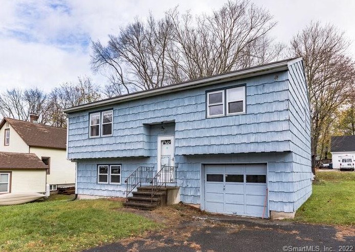 197 Stadley Rough Rd, Danbury, CT 06811