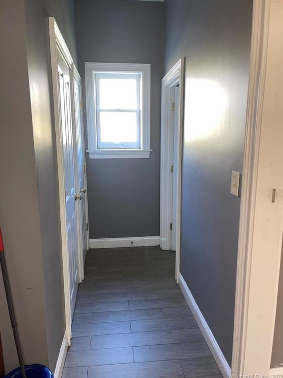 8 Ashley St, Hartford CT 06105-1310 exterior