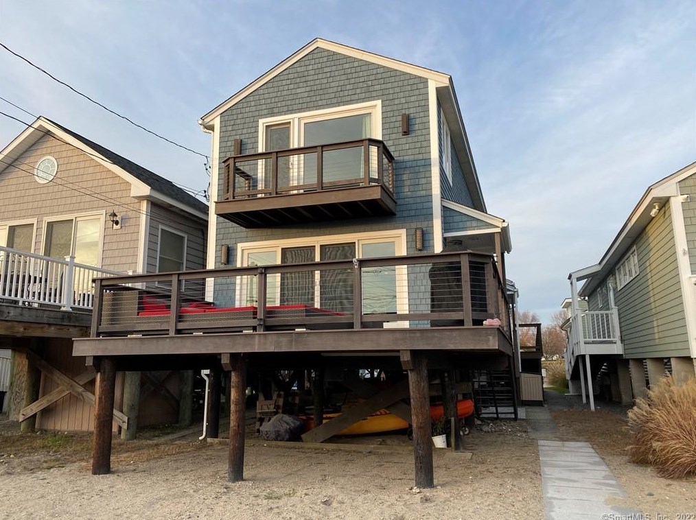 18 Shoreline Dr Unit 18, Stratford, CT