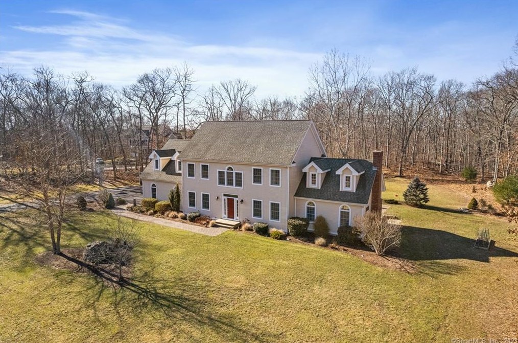 26 Halls Rd, Westbrook, CT 06498