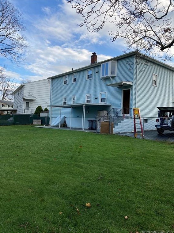 12 Pagano Ct, New Haven, CT 06516