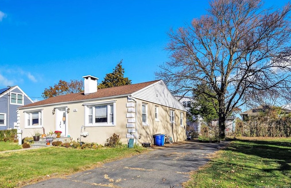174 Harding Ave, Stratford, CT 06615-7265