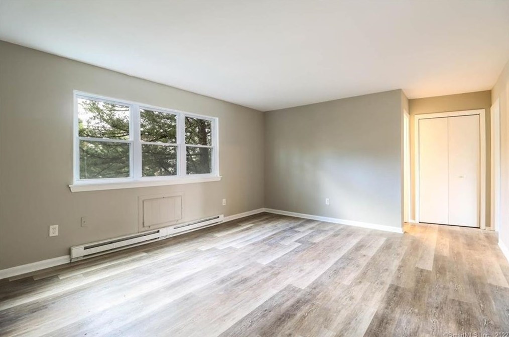33 Belair Dr Unit 33, Northville, CT