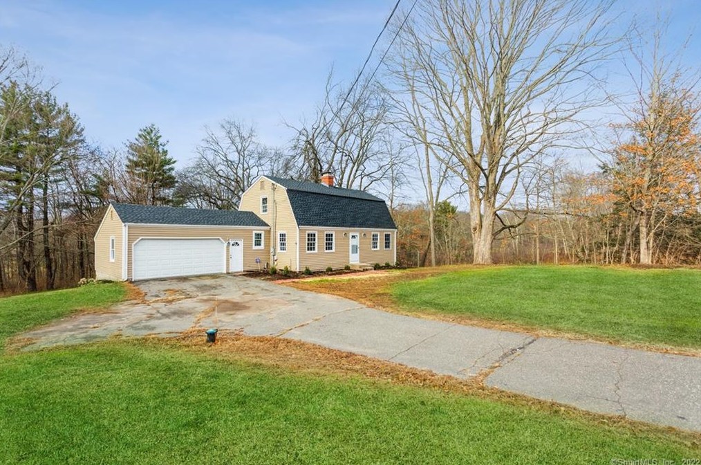 101 Hungary Rd, Granby, CT 06035