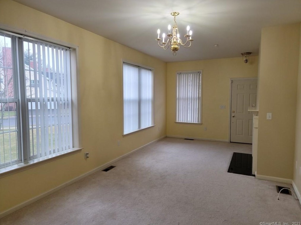 49 Last Leaf Cir Unit 49, Windsor, CT