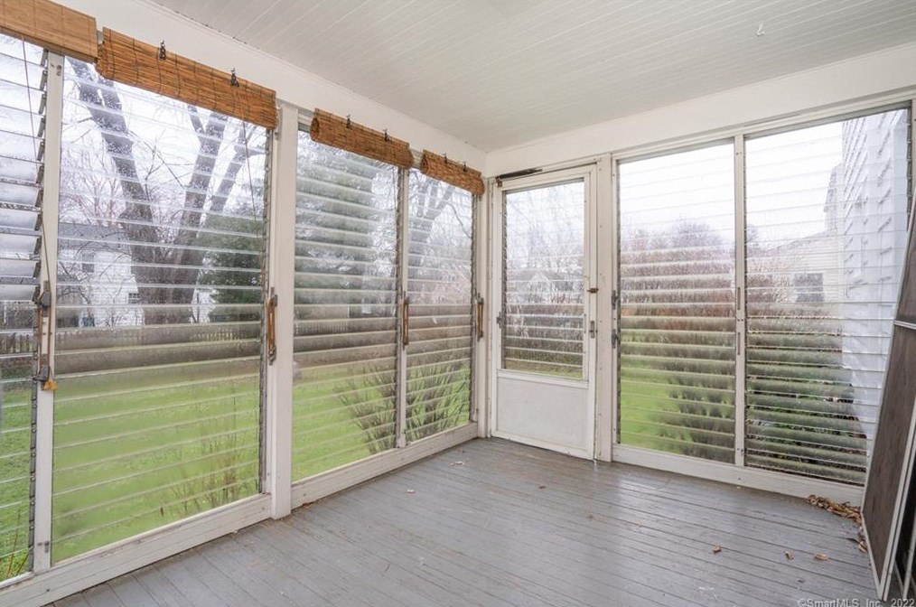 11 Dorset Rd, Hartford CT 06119-1313 exterior