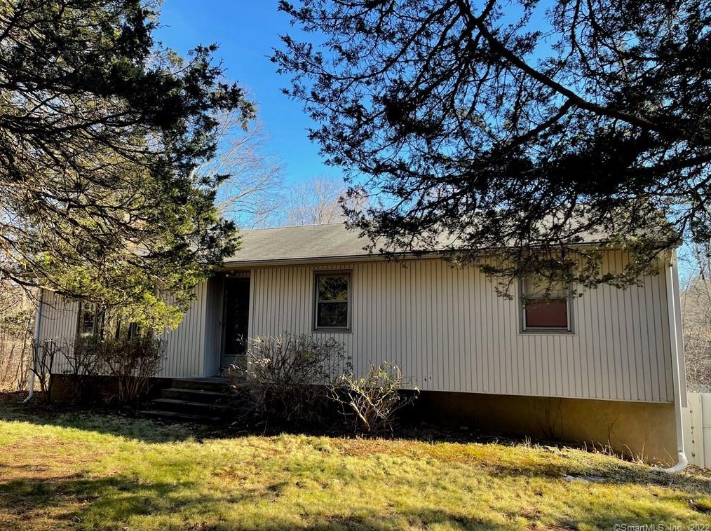 144 Hebron Rd, East Hampton, CT 06447