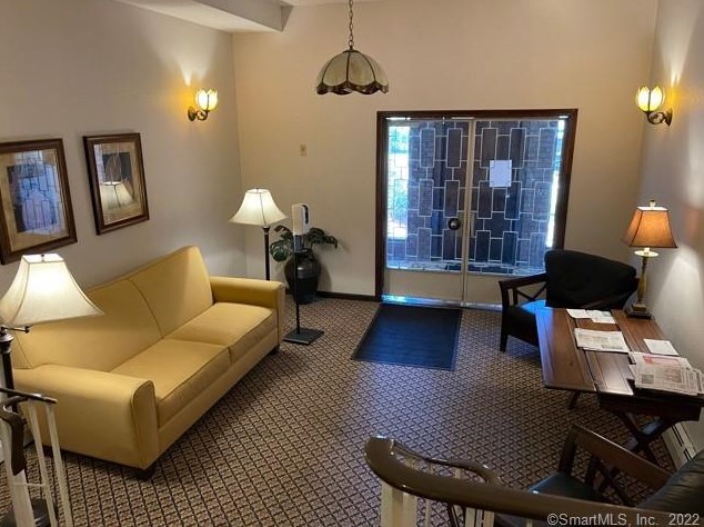 787 Farmington Ave #1c, Hartford, CT 06119