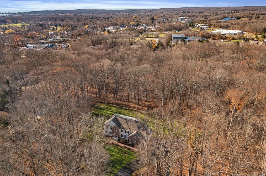 280 Tanner Marsh Rd, Guilford, CT 06437