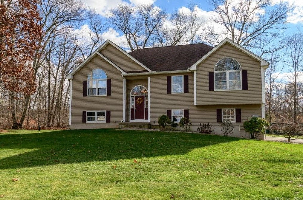 57 Honey Ln, Southington, CT 06489