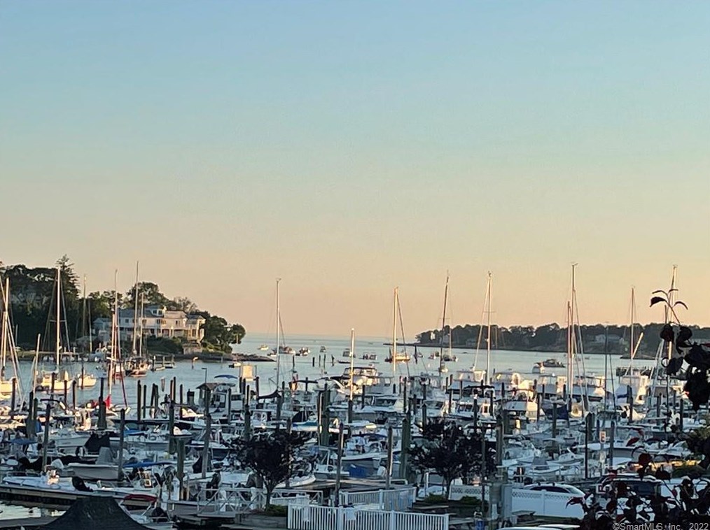 55 Goodsell Point Rd #2w, Branford, CT 06405