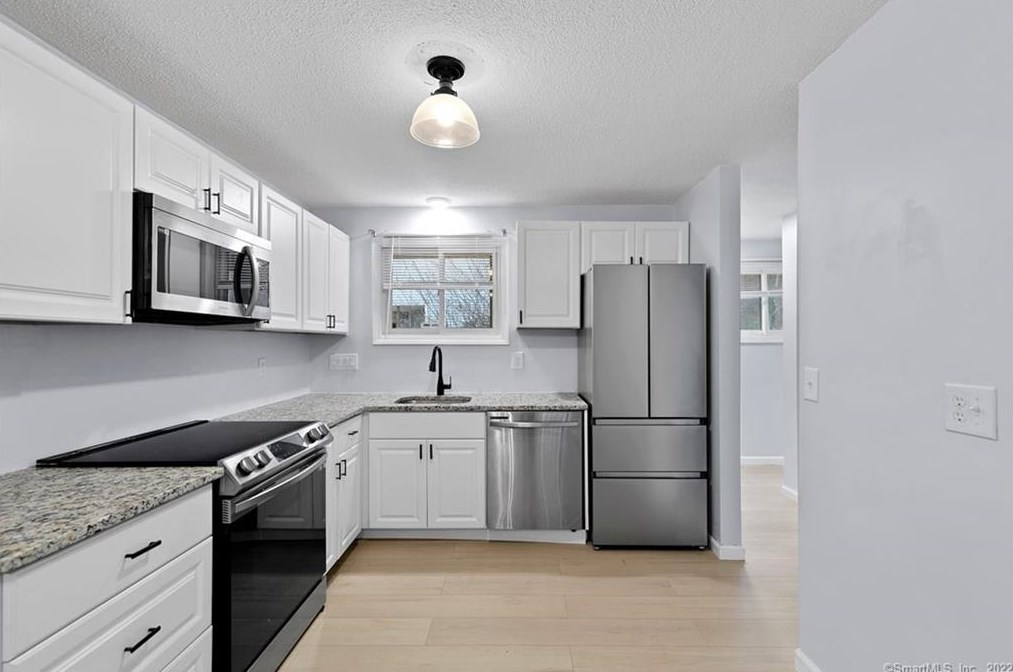 65 Russo Ave #a5, New Haven, CT 06513