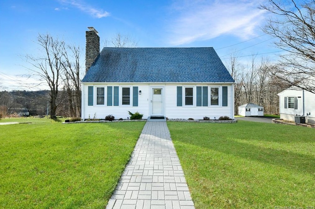 146 Yale Ave, Waterbury, CT 06762