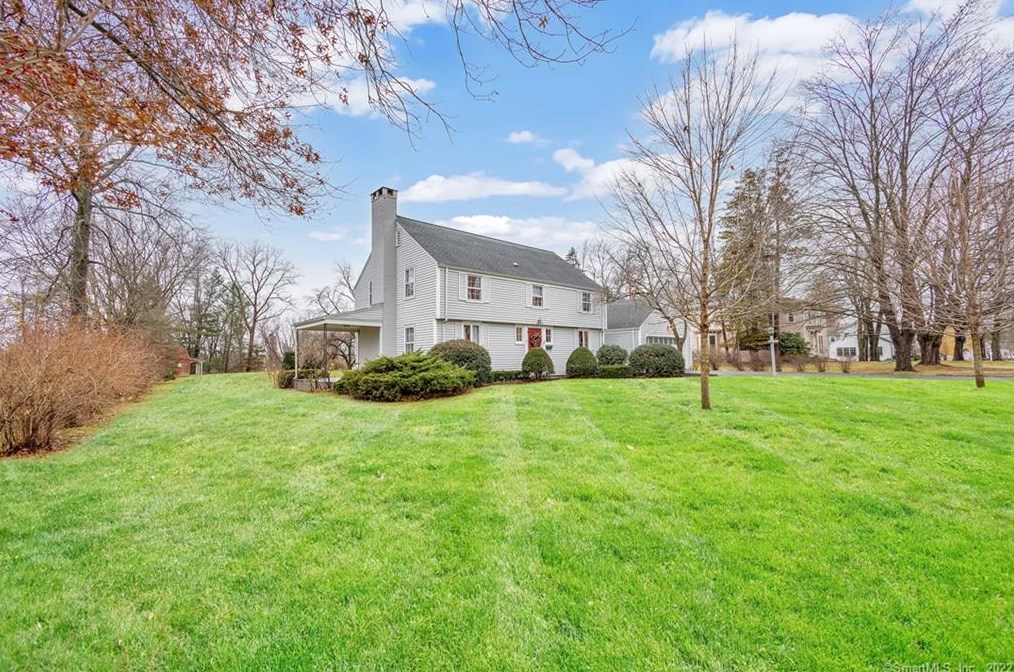 1675 Main St, Glastonbury, CT 06033