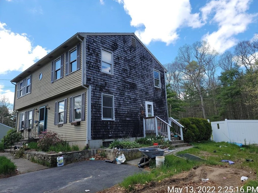 66 Pleasant View Dr, Killingly, CT 06241