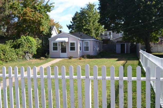 64 Lenox Ave, Milford, CT 06460
