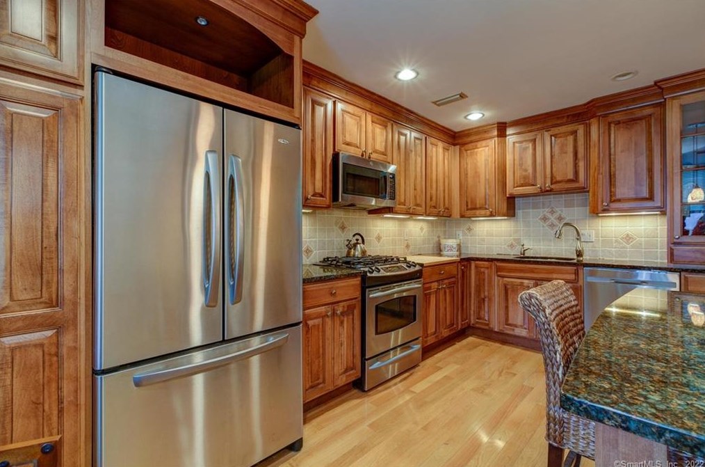 150 N Bedford Rd #a7, Chappaqua, NY 10514