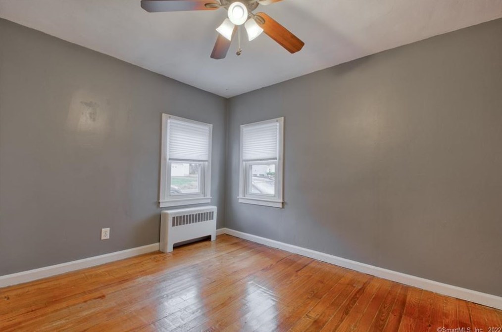 54 Campbell Ave, Vernon CT  06066-5404 exterior