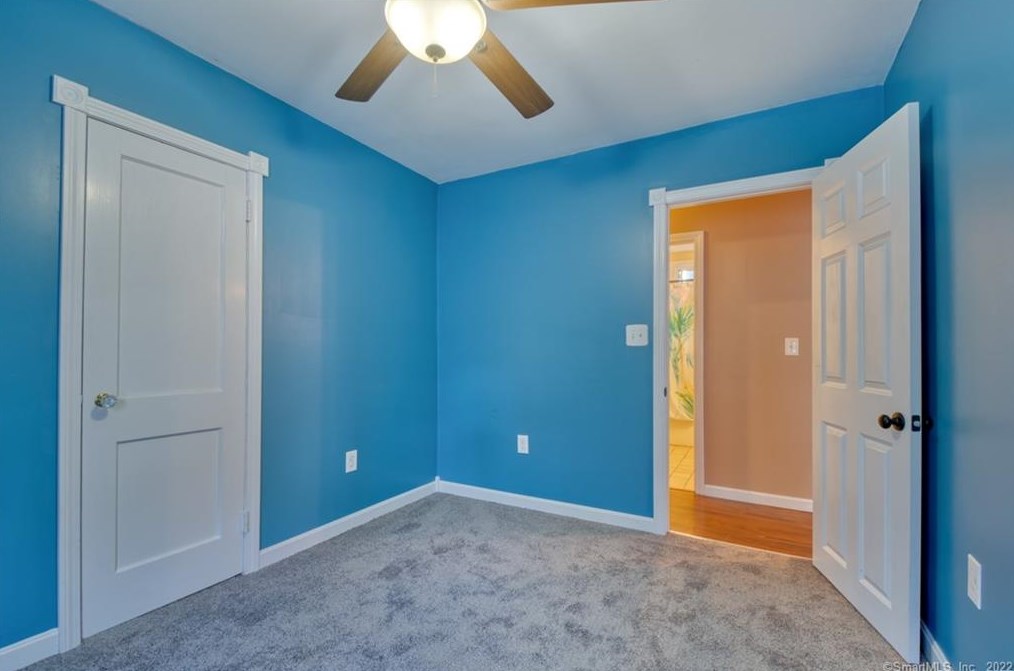 54 Campbell Ave, Vernon CT  06066-5404 exterior
