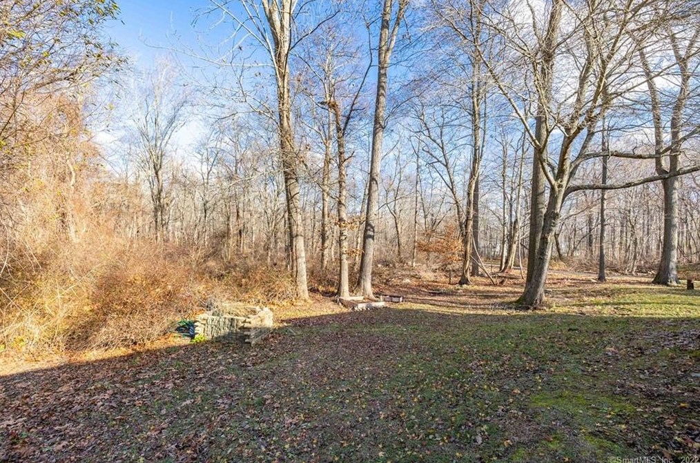 920 Noank Ledyard Rd, Mystic CT  06355-1319 exterior