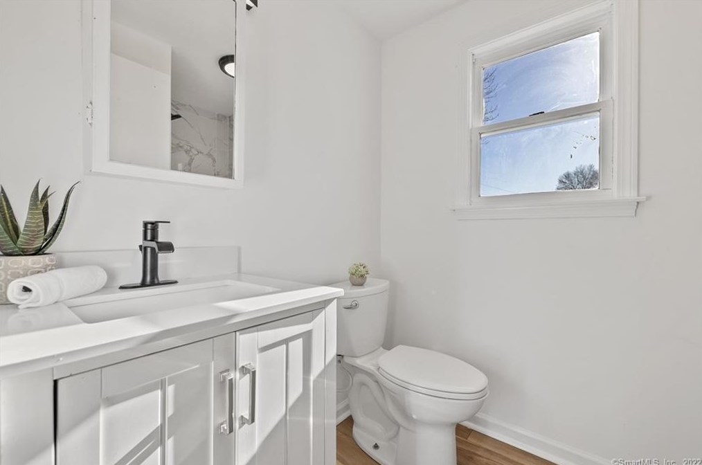 26 Courtney Dr, Rocky Hill CT  06067-2046 exterior