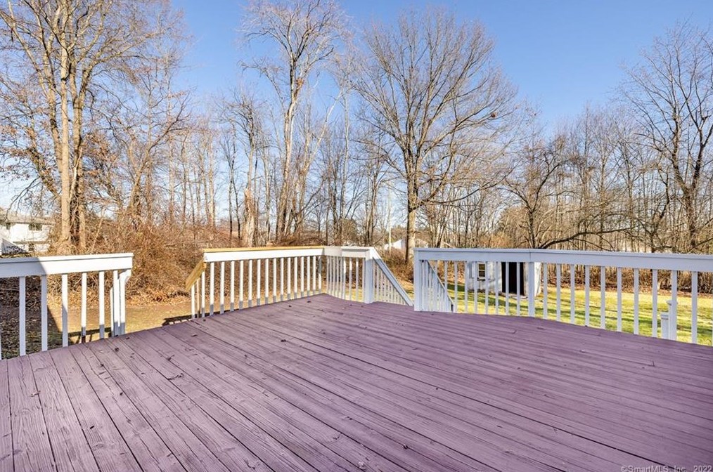 26 Courtney Dr, Rocky Hill CT  06067-2046 exterior