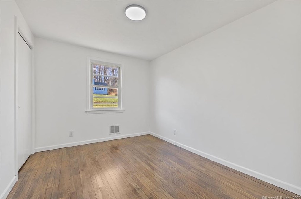 26 Courtney Dr, Rocky Hill CT  06067-2046 exterior