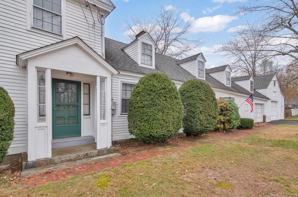 736 Plainfield Pike, North Sterling, CT 06377