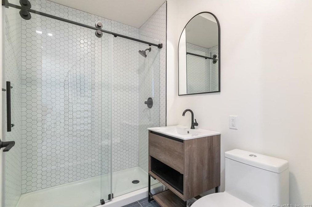 575 Whitney Ave #4, New Haven, CT 06511