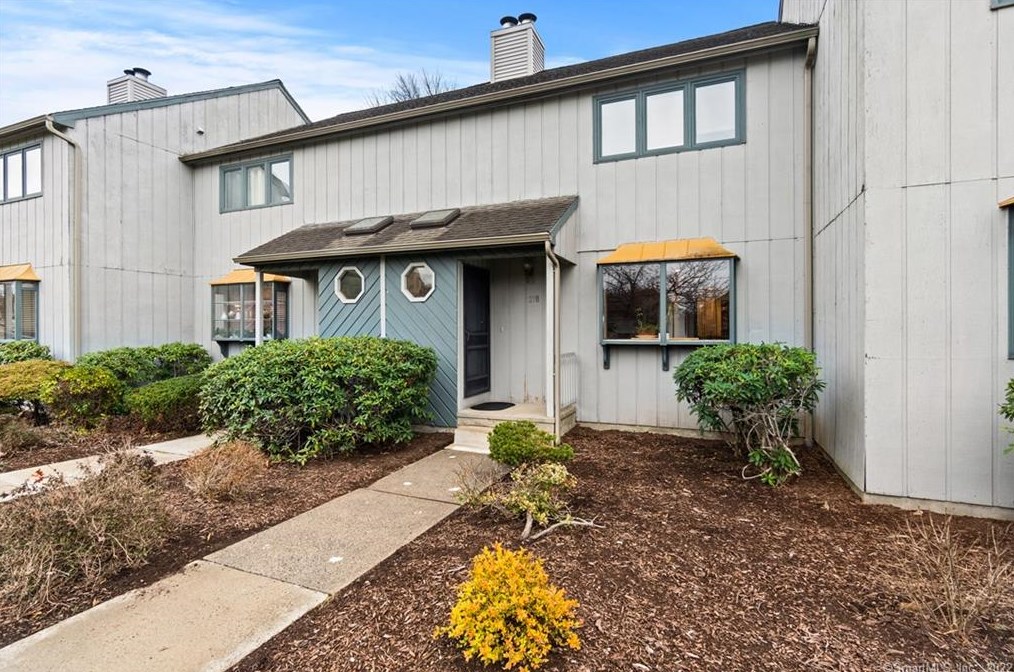 278 Skyview Dr #278, Cromwell, CT 06416