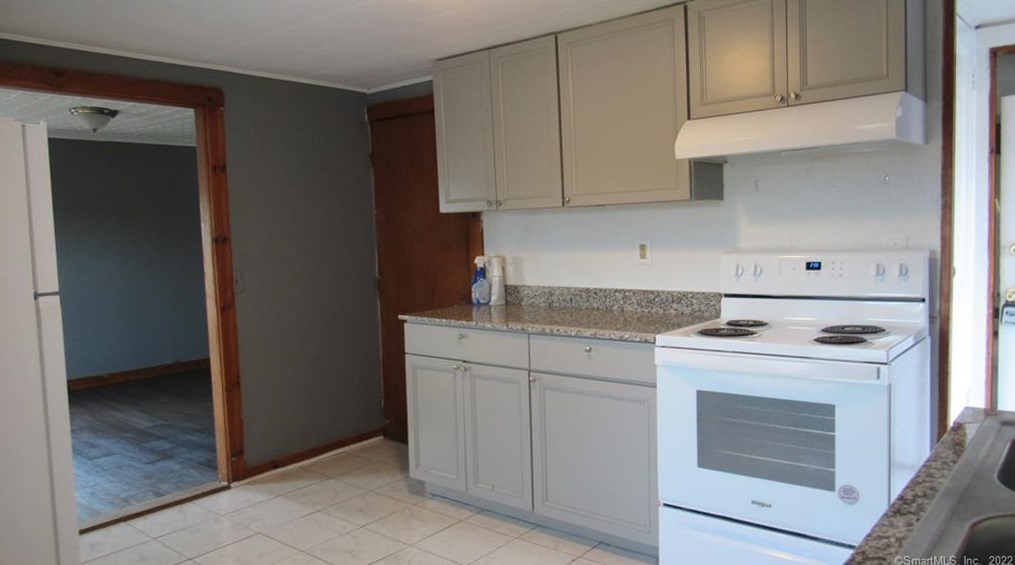 246 N Elm St #2, Torrington, CT 06790