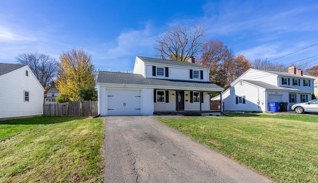 3 Valley Crest Dr, Hartford CT  06110-1654 exterior