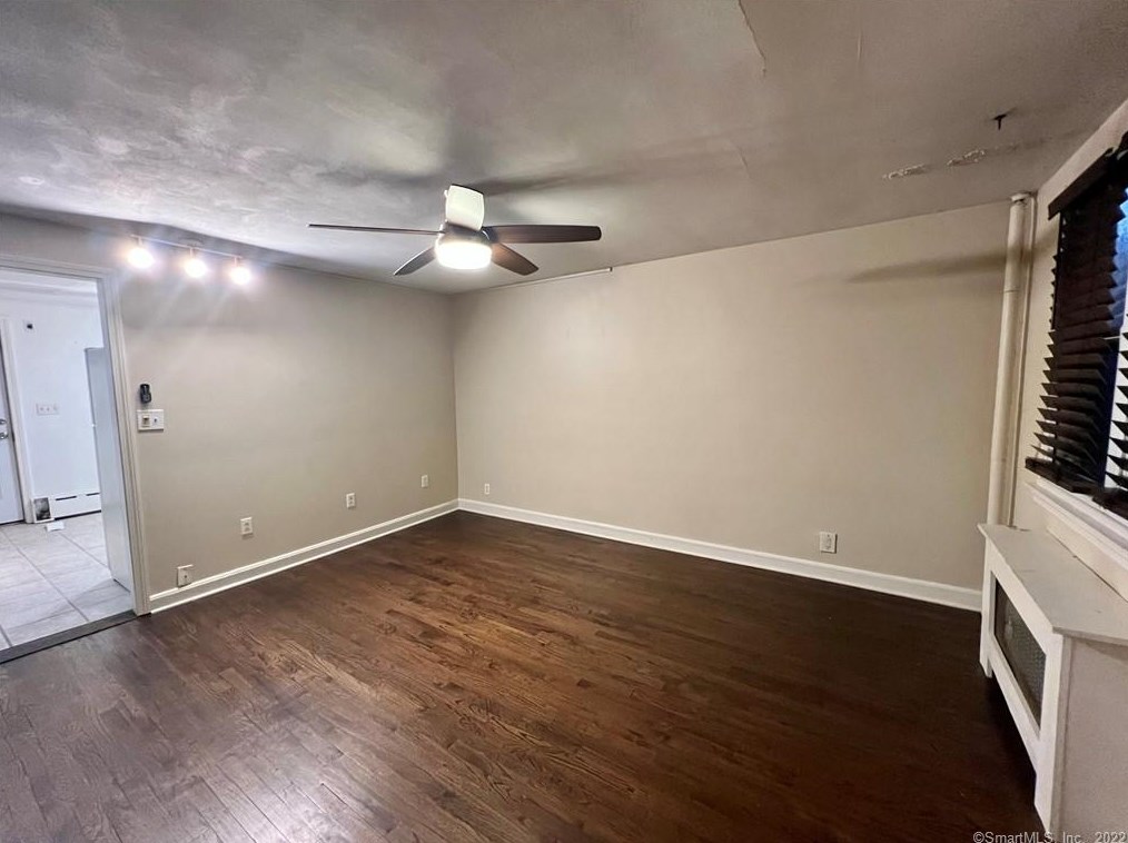 93 Louisiana Ave Unit 93, Bridgeport, CT