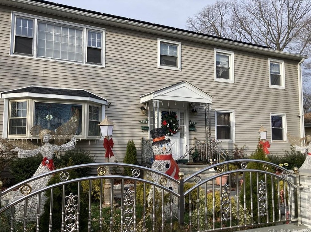 256 Queen St, Bridgeport, CT 06606