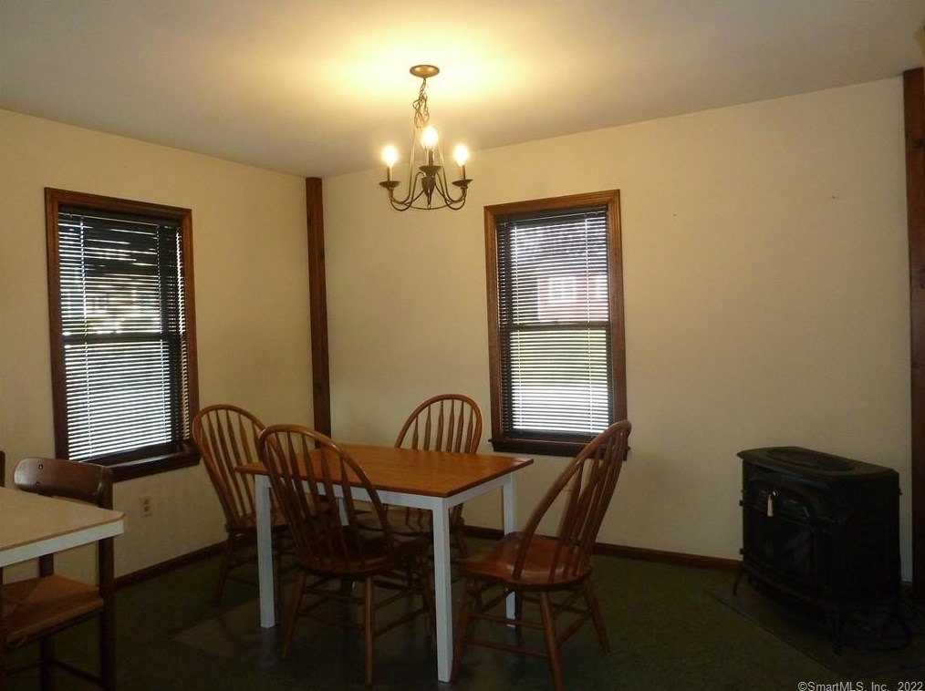 263 Willetts Ave, United States Coast Guard Ac, CT 06320