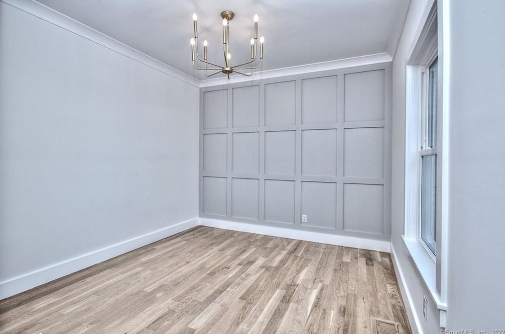 123 Judd St, Fairfield CT  06824-3513 exterior